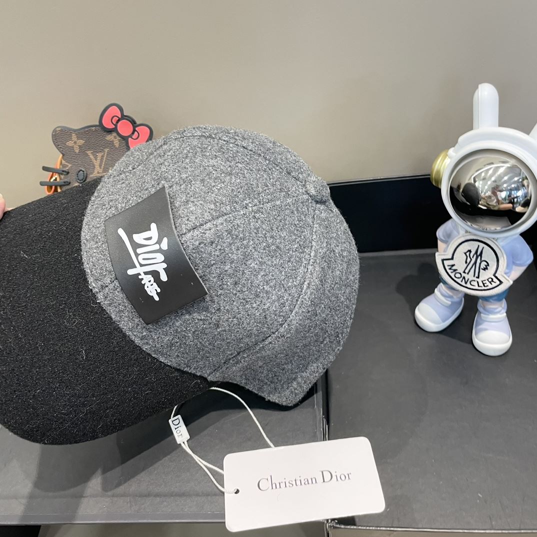 Christian Dior Caps